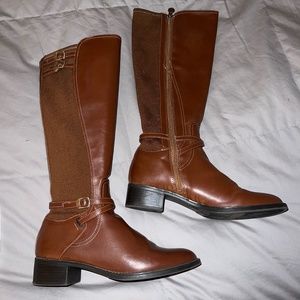 Etienne Aigner Boots